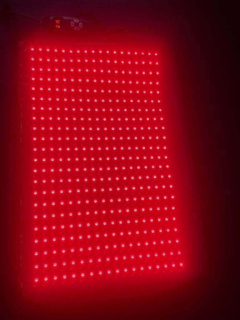 Red Light Pro Medium Therapy Pad - 16 x 11 in, 1,188 LEDs